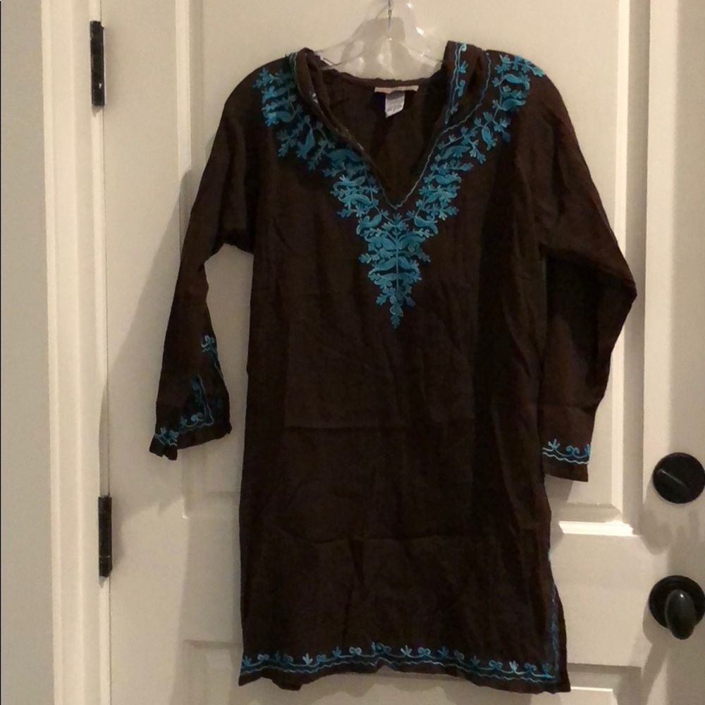 SWIM COVERUP.